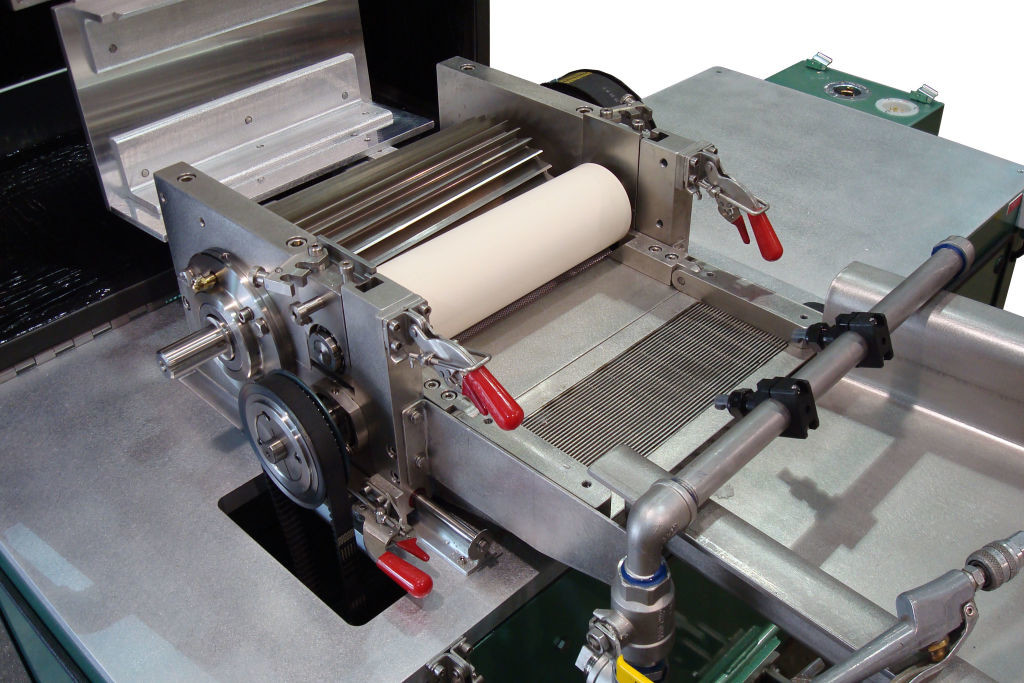 淺談切粒機膠輥的使用與保養(yǎng)方法